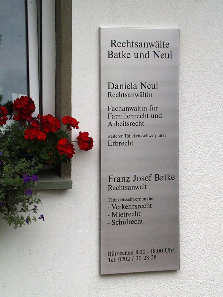 ClickFix Türschild manipulationssicheres Schild aus Acryglas und Edelstahl direkt beim Hersteller kaufen