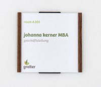 Vorschau: Türschild LMH 39 OSLO-Essential Nussbaum DIN A3 quer 420 x 309 mm (BxH) Vorschau: Türschild LMH 39 OSLO-Essential Nussbaum DIN A3 quer 420 x 309 mm (BxH)