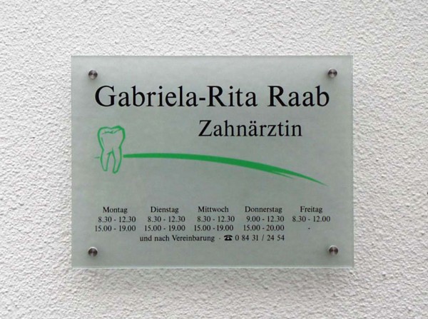 Echtglas-Schild (ESG) 8 mm Typ Kristallum-satiniert