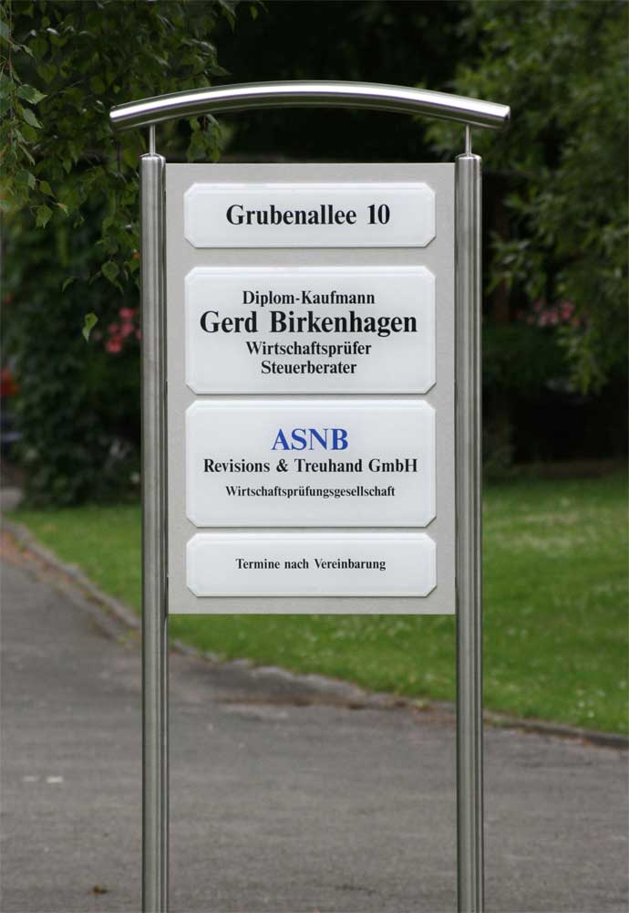 EdelstahlSchildständer Typ HalbbogenV2ABirkenhagen HalbbogenV2A